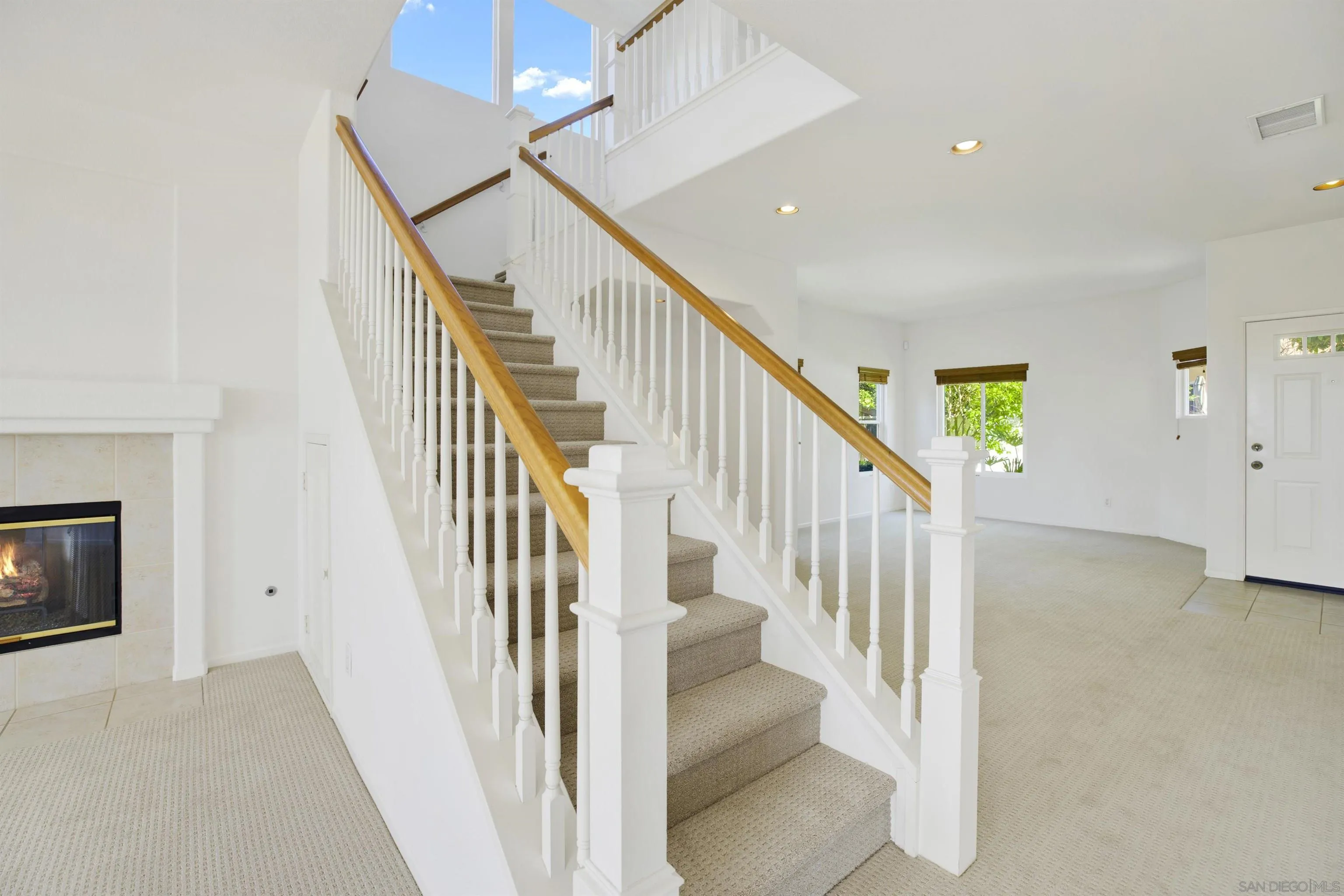 4146 Calle Isabelino