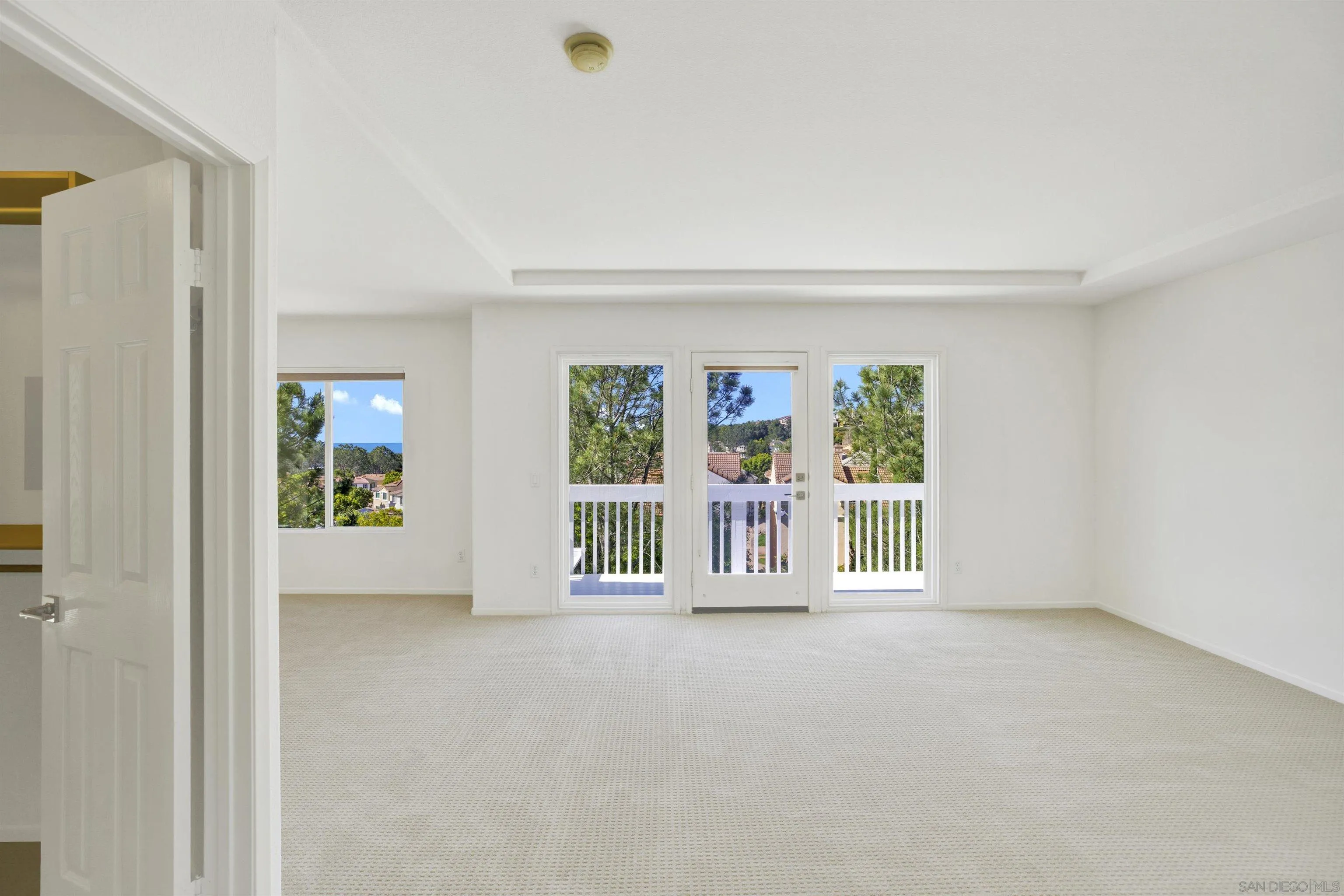 4146 Calle Isabelino