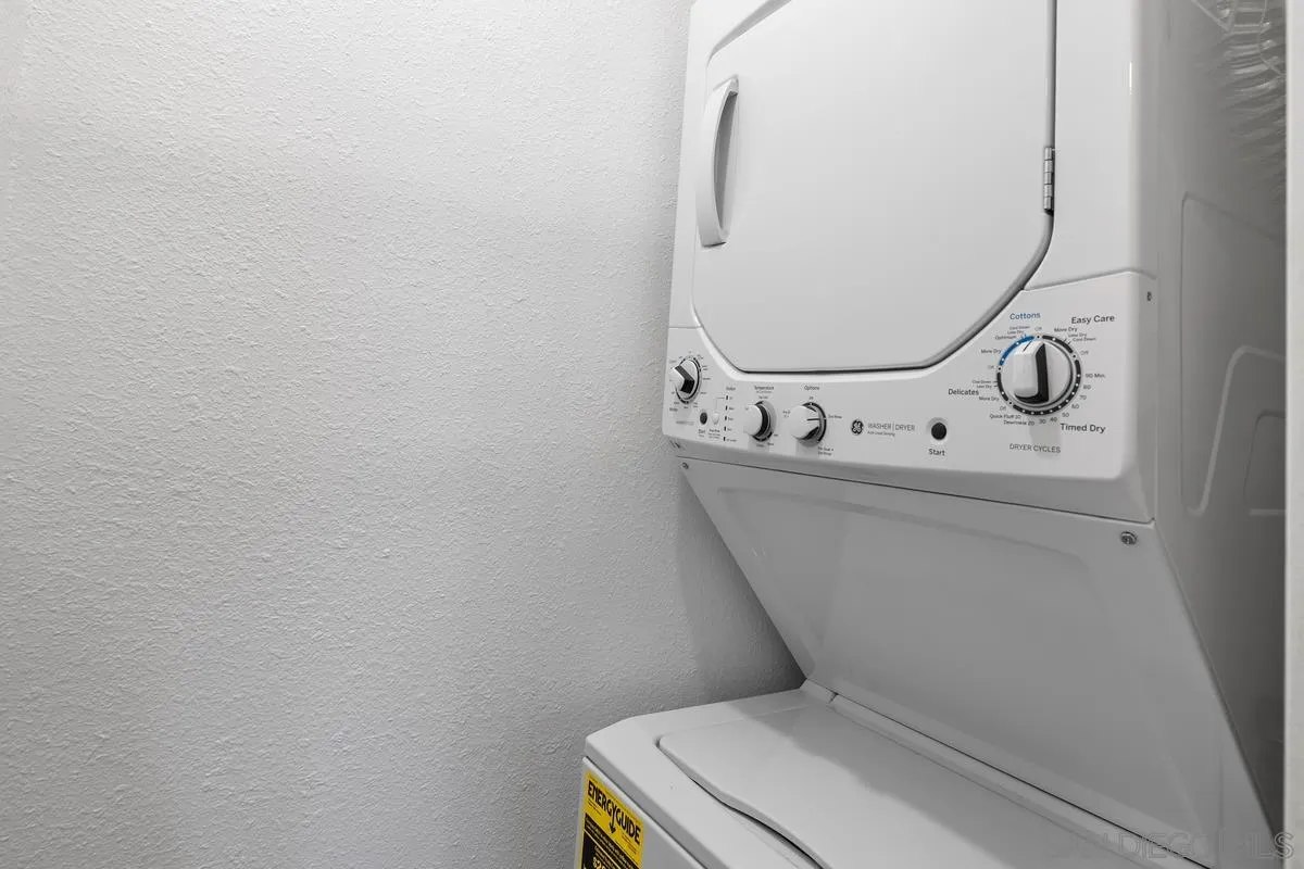 4050 Porte La Paz Unit 44