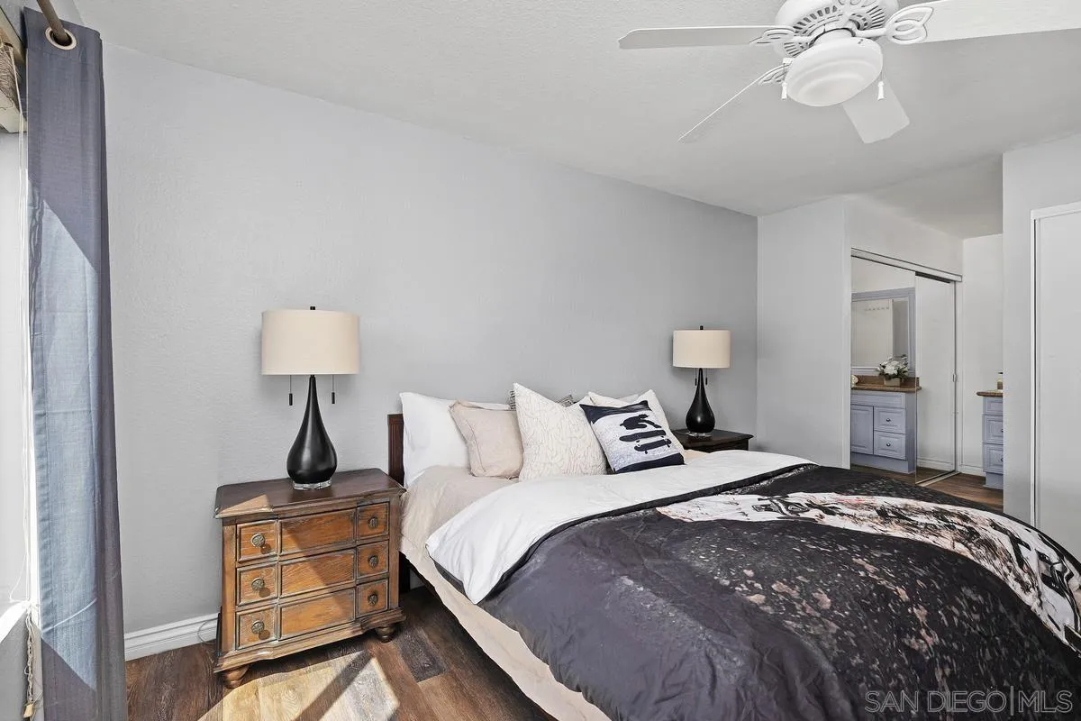 4050 Porte La Paz Unit 44