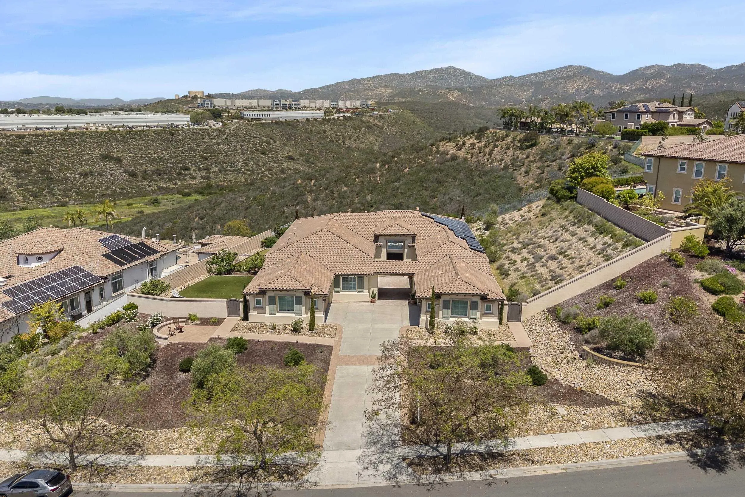 11753 Big Canyon Ln
