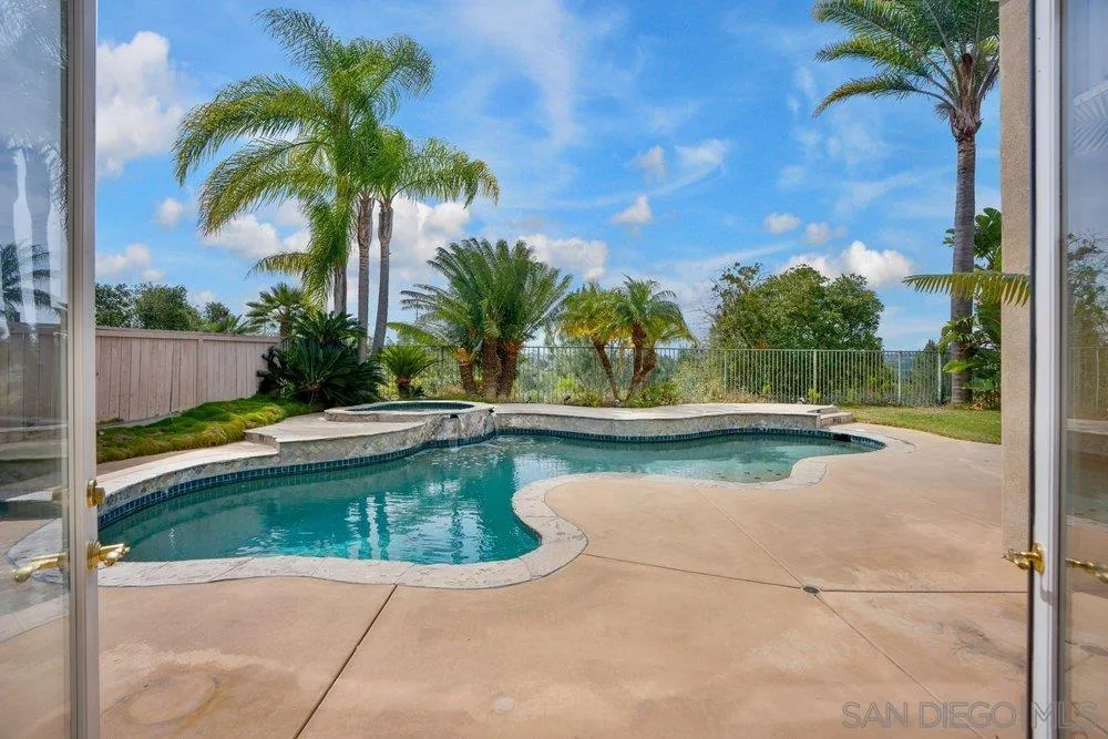 4443 Shorepointe