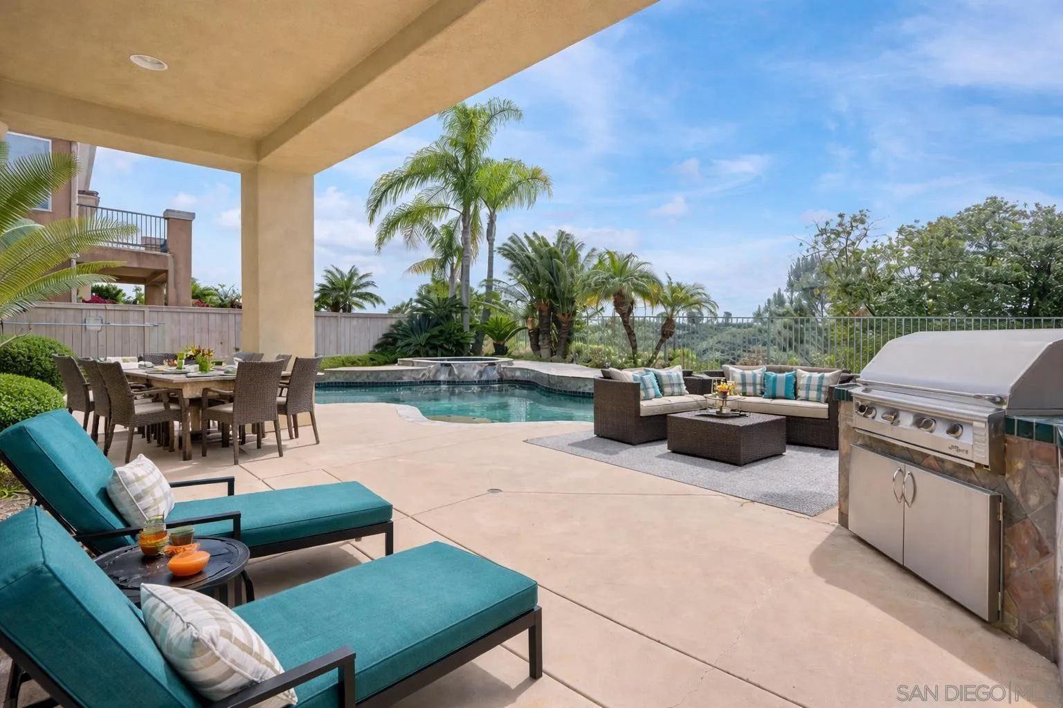 4443 Shorepointe