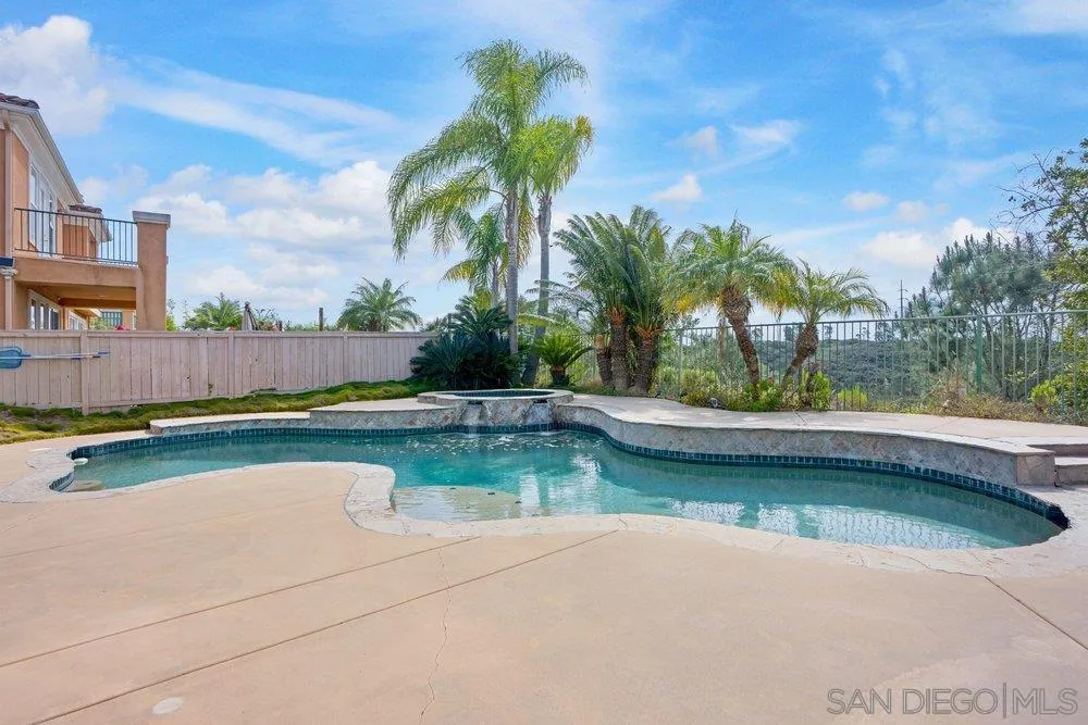4443 Shorepointe