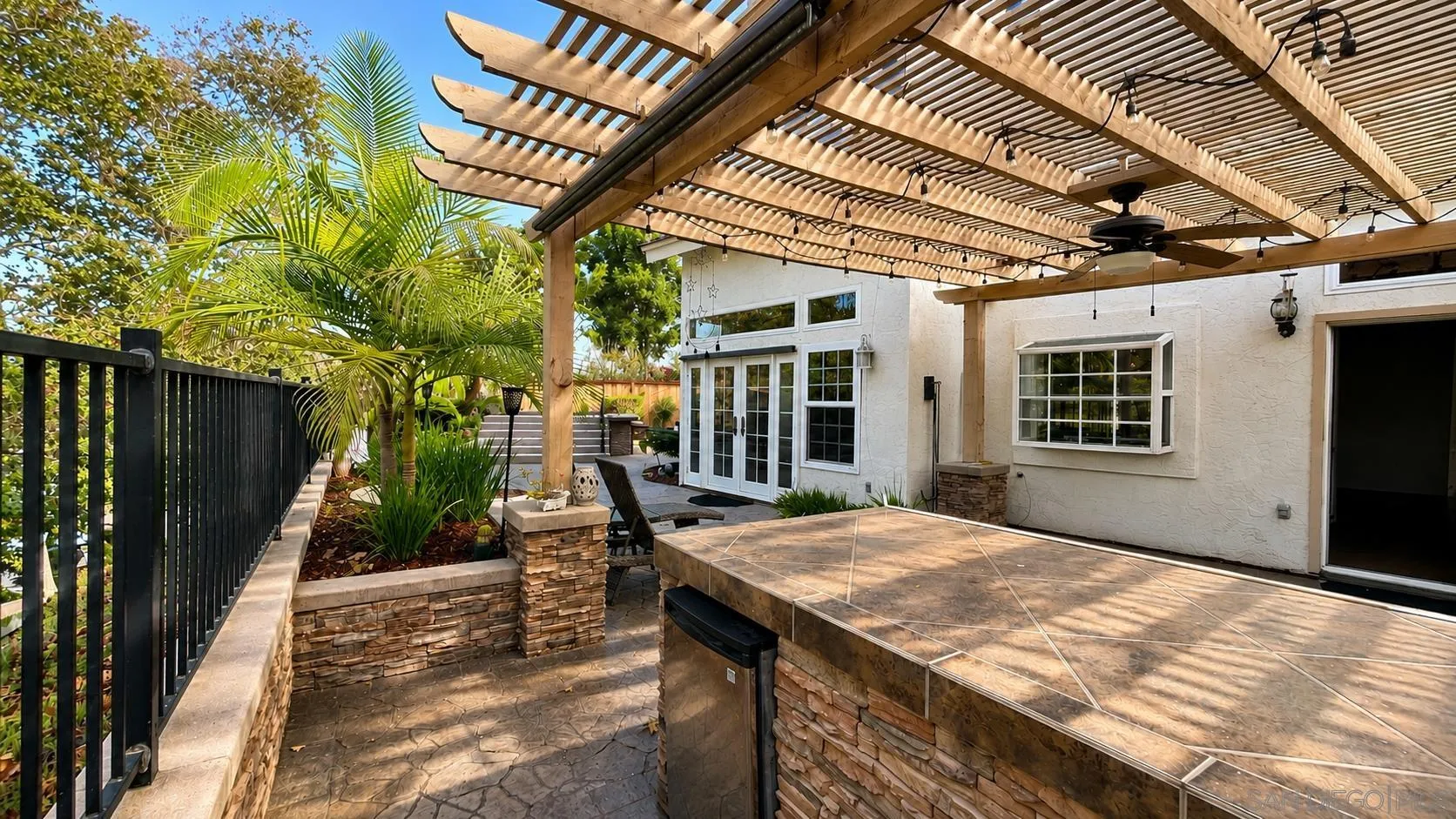 17702 Tristania Pl
