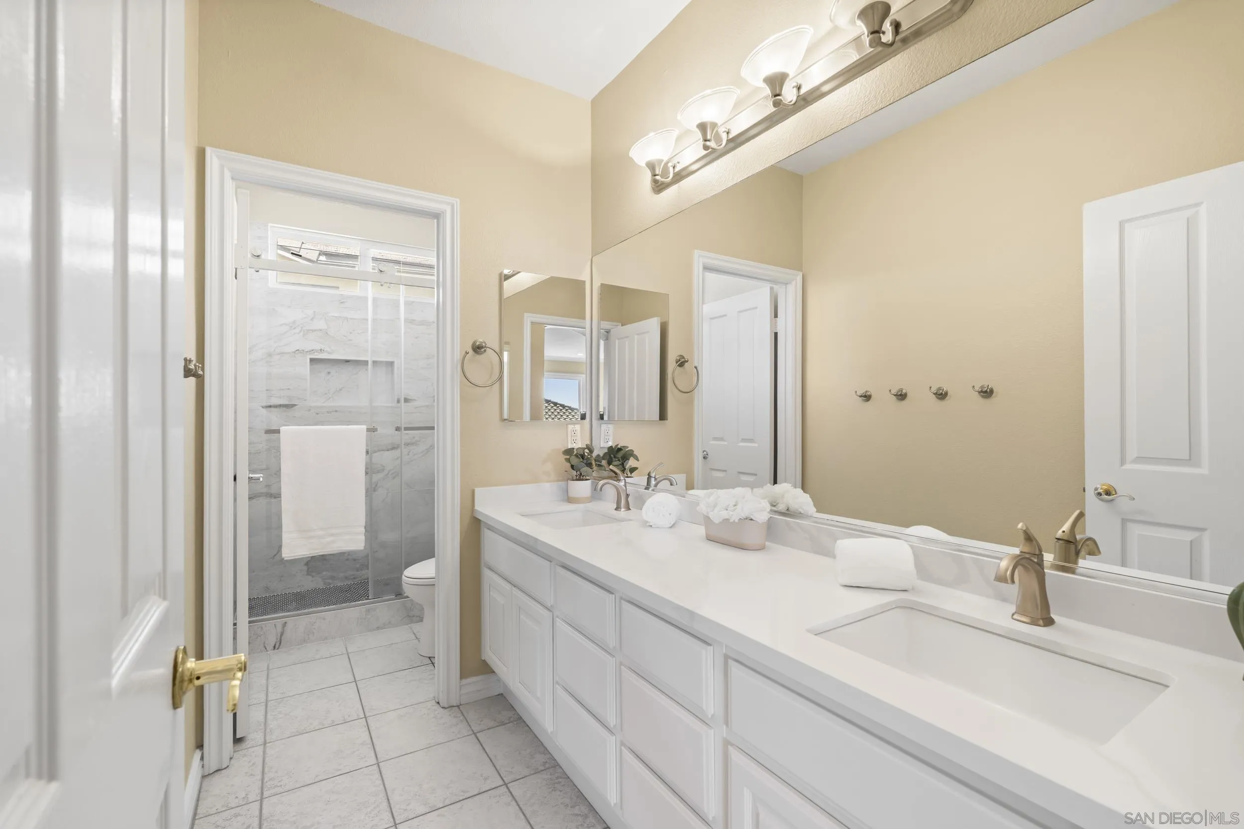 4058 Lago De Grate Cir.