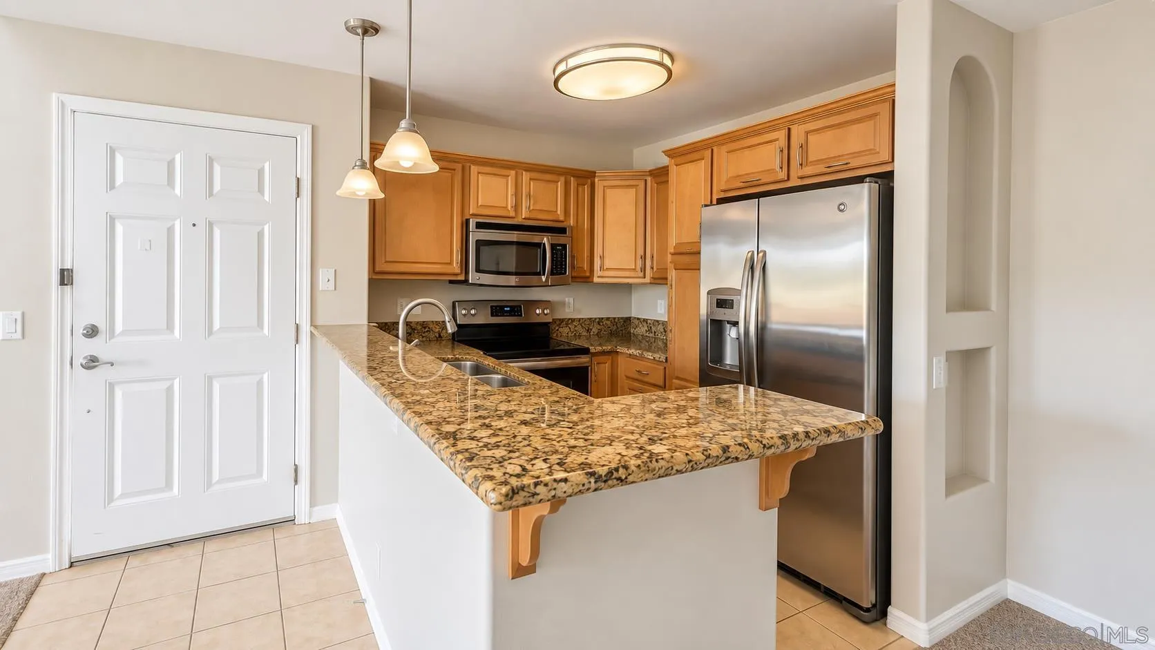 5252 Balboa Arms Dr. Unit 286