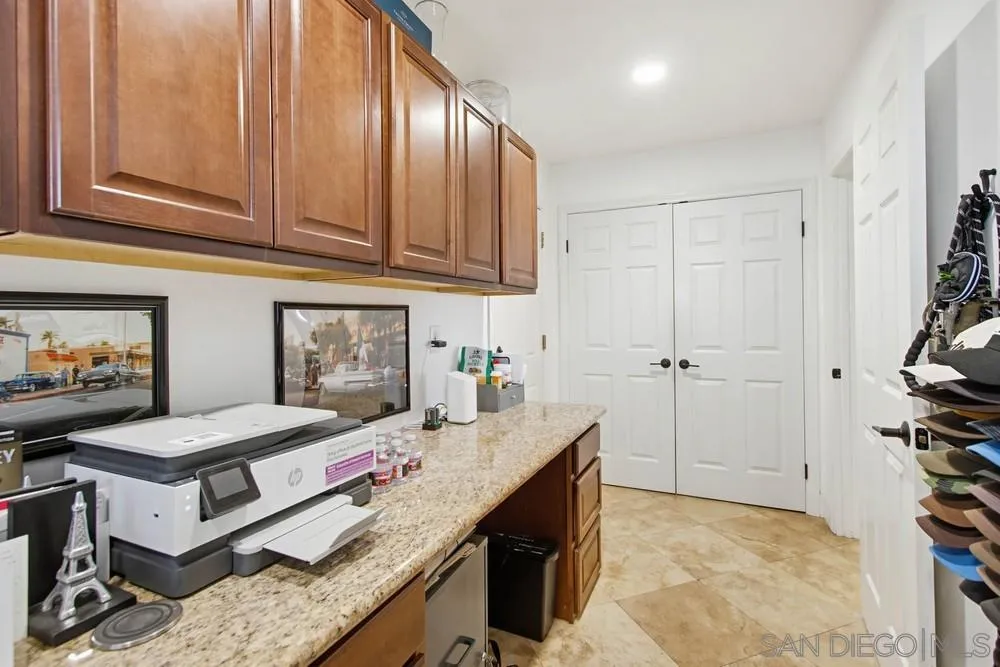 14610 Fairburn St.