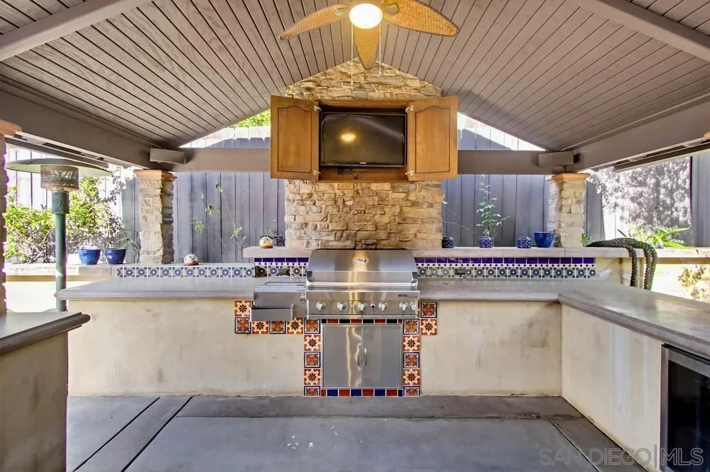 14610 Fairburn St.