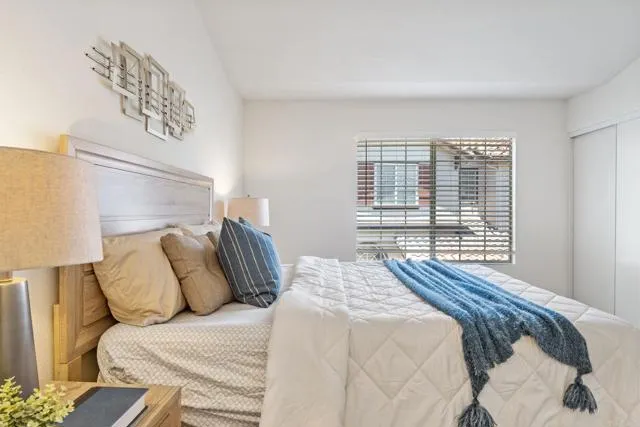 10358 Wateridge Circle # 320