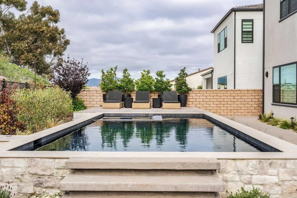 5286 Coastal Sage Trail
