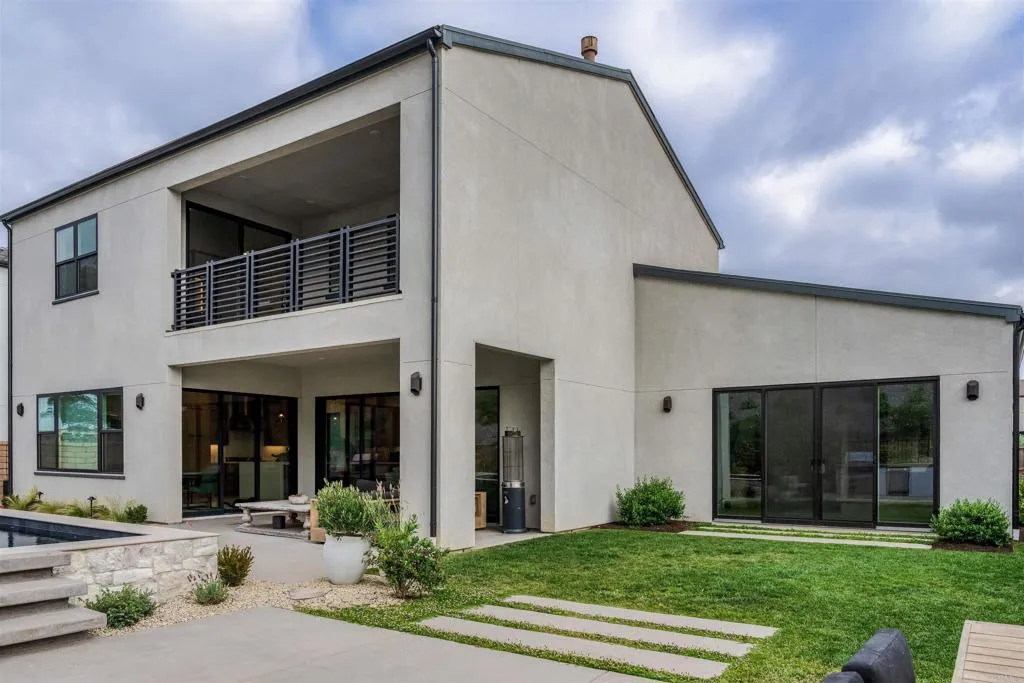 5286 Coastal Sage Trail