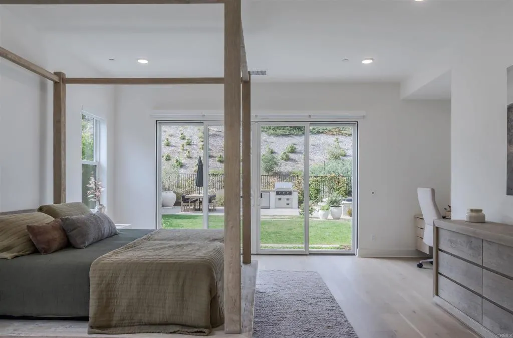 5286 Coastal Sage Trail