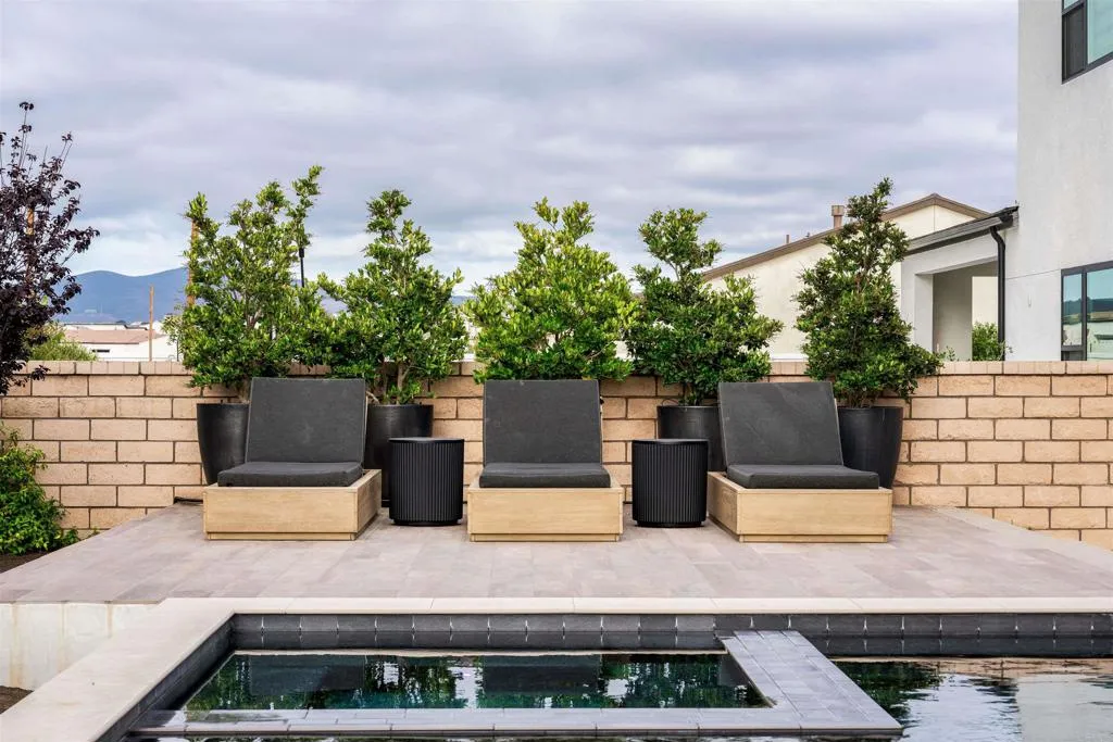 5286 Coastal Sage Trail
