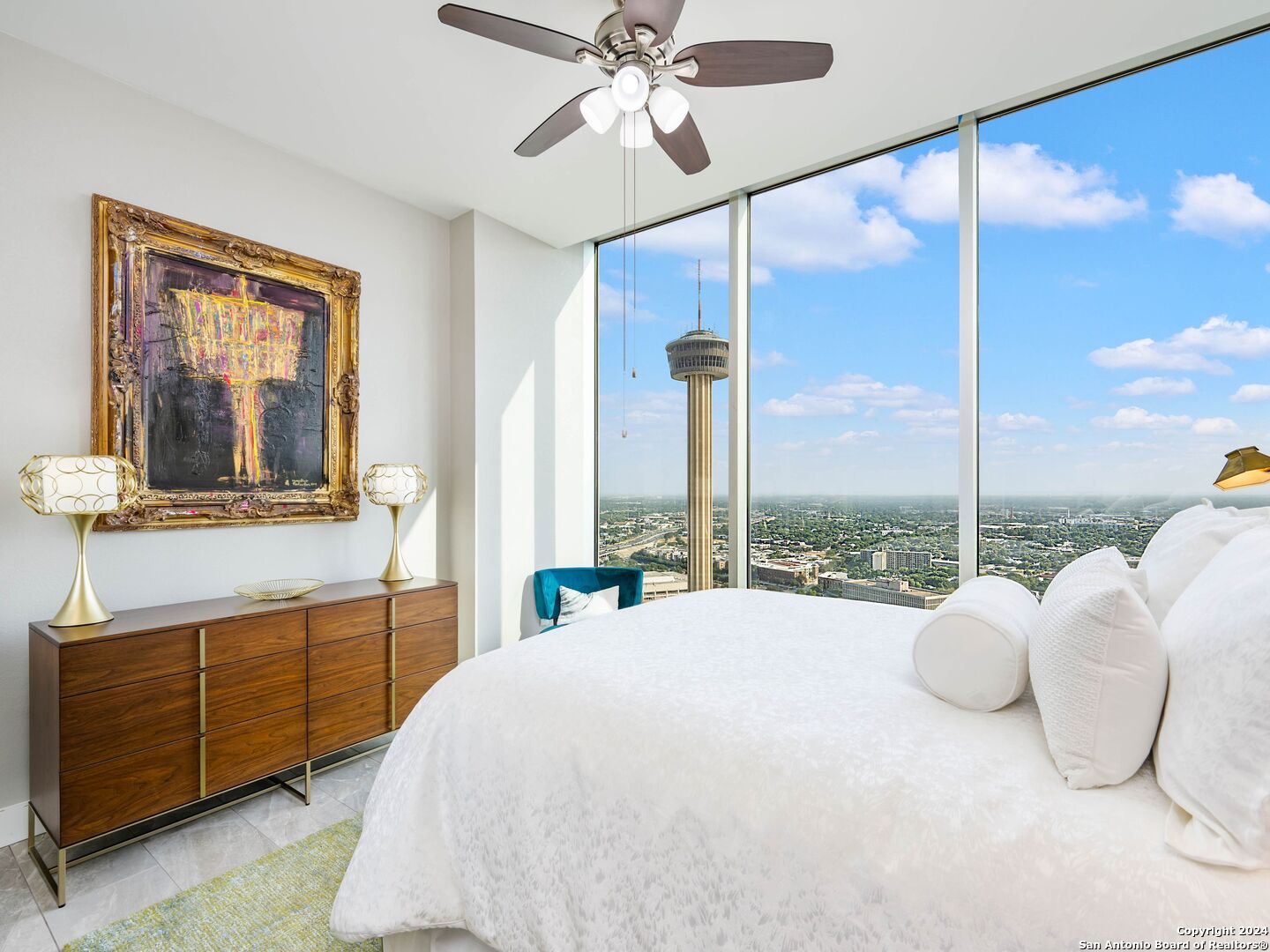 610 E Market St Unit: 3001