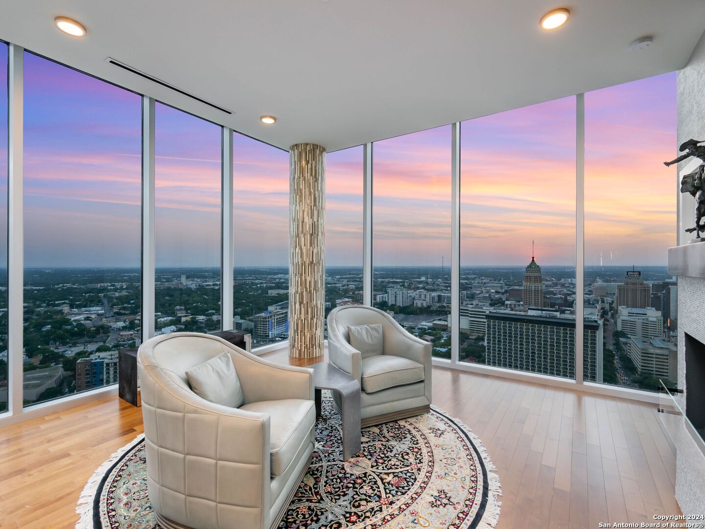 610 E Market St Unit: 3001