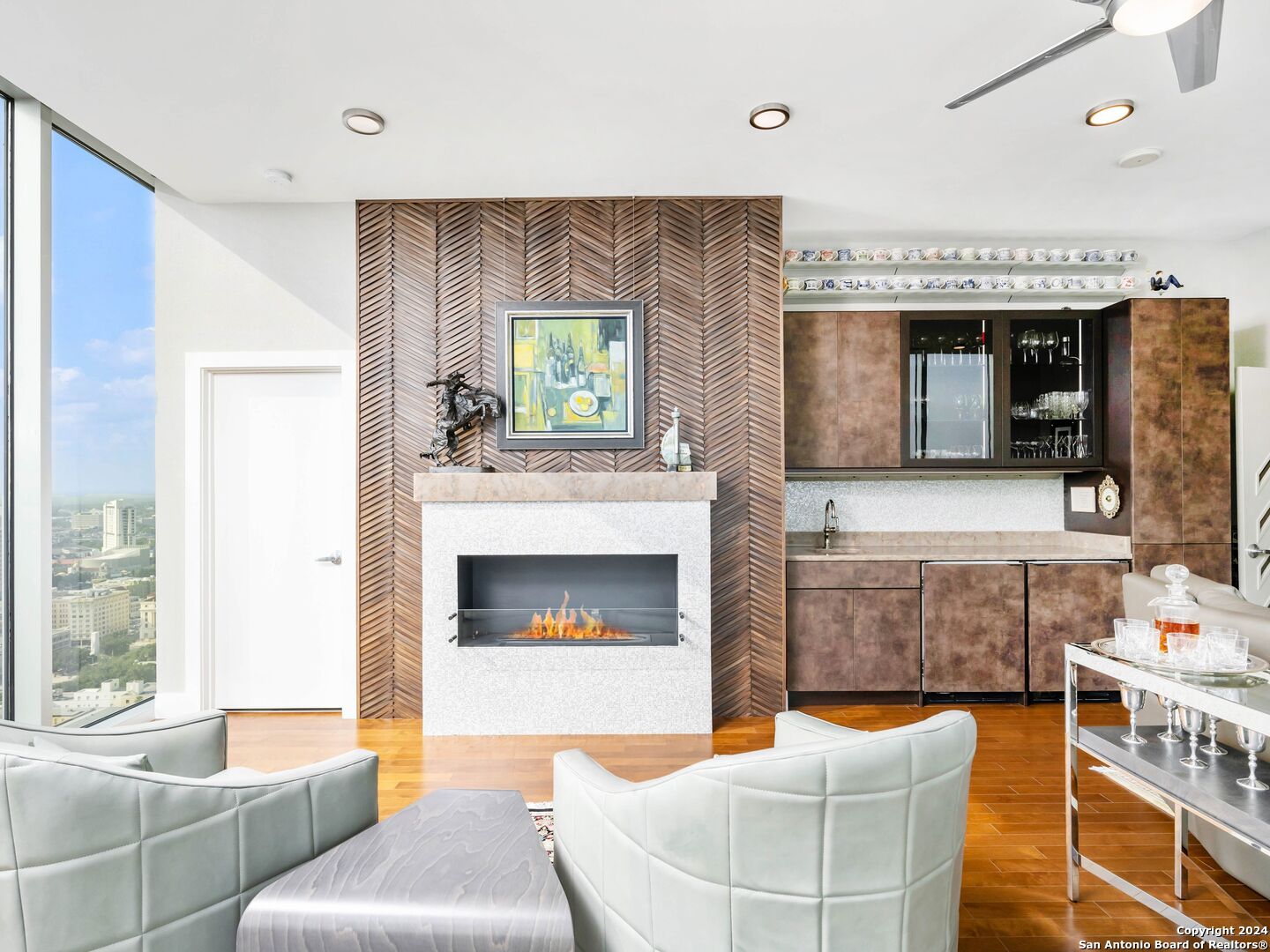 610 E Market St Unit: 3001