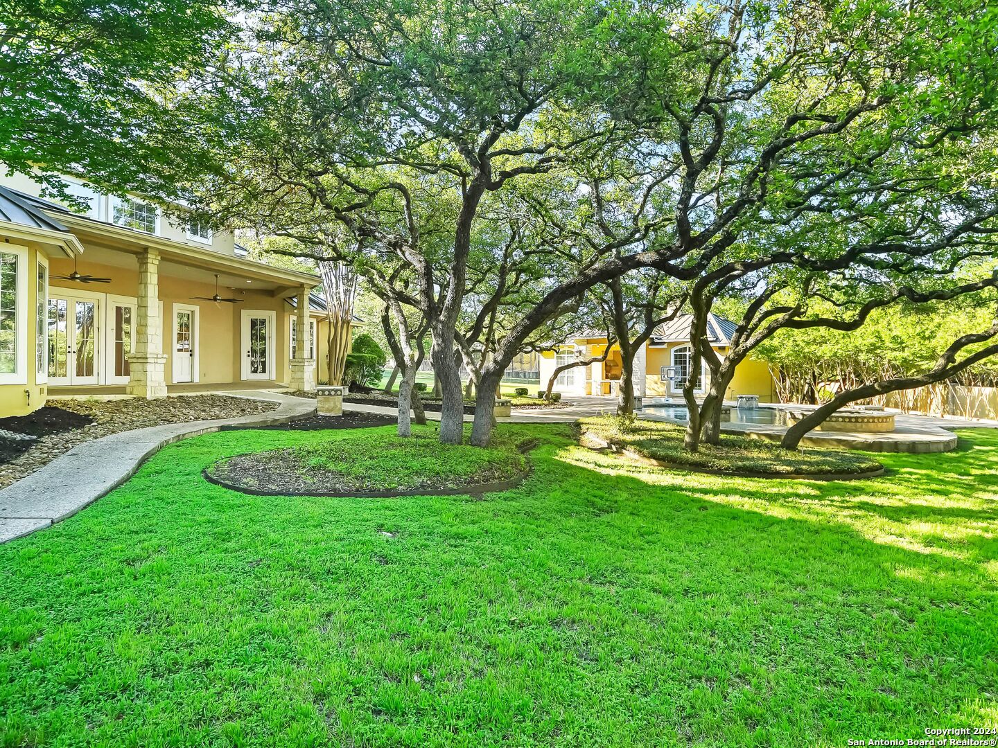 302 princeton oak