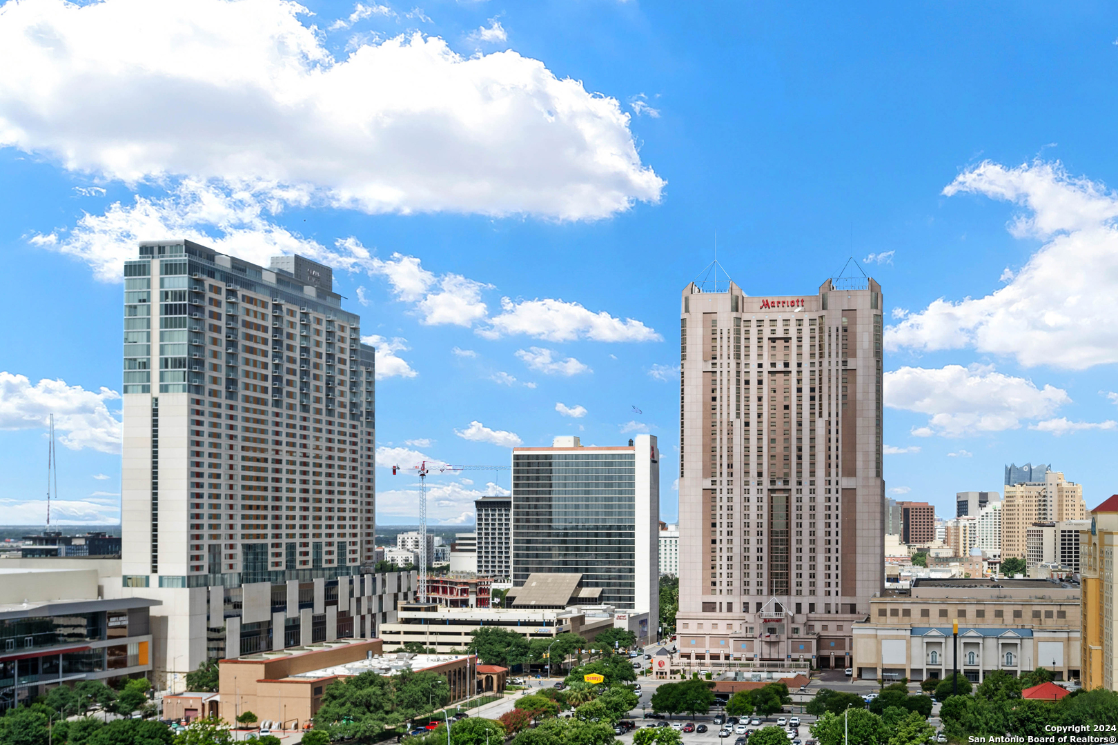 215 CENTER ST 1308
