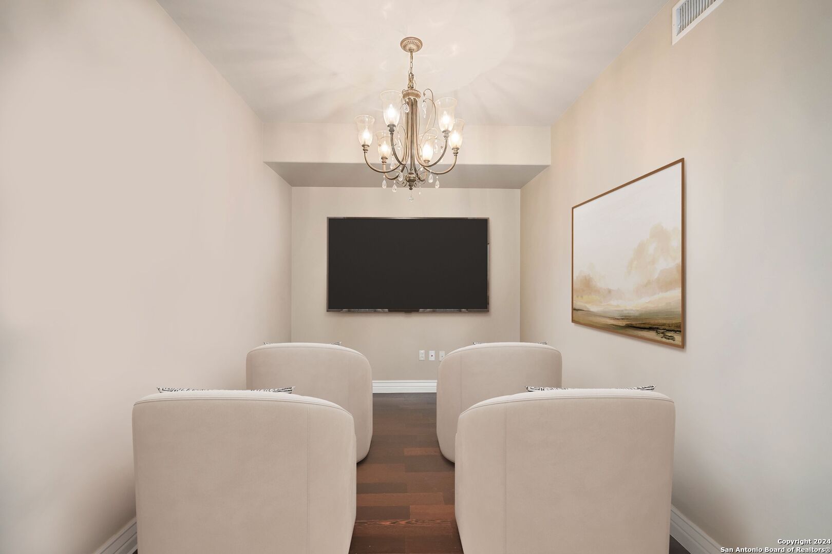 215 CENTER ST 1308
