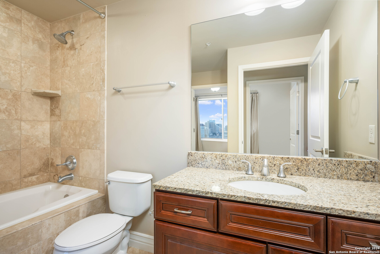 215 CENTER ST 1308