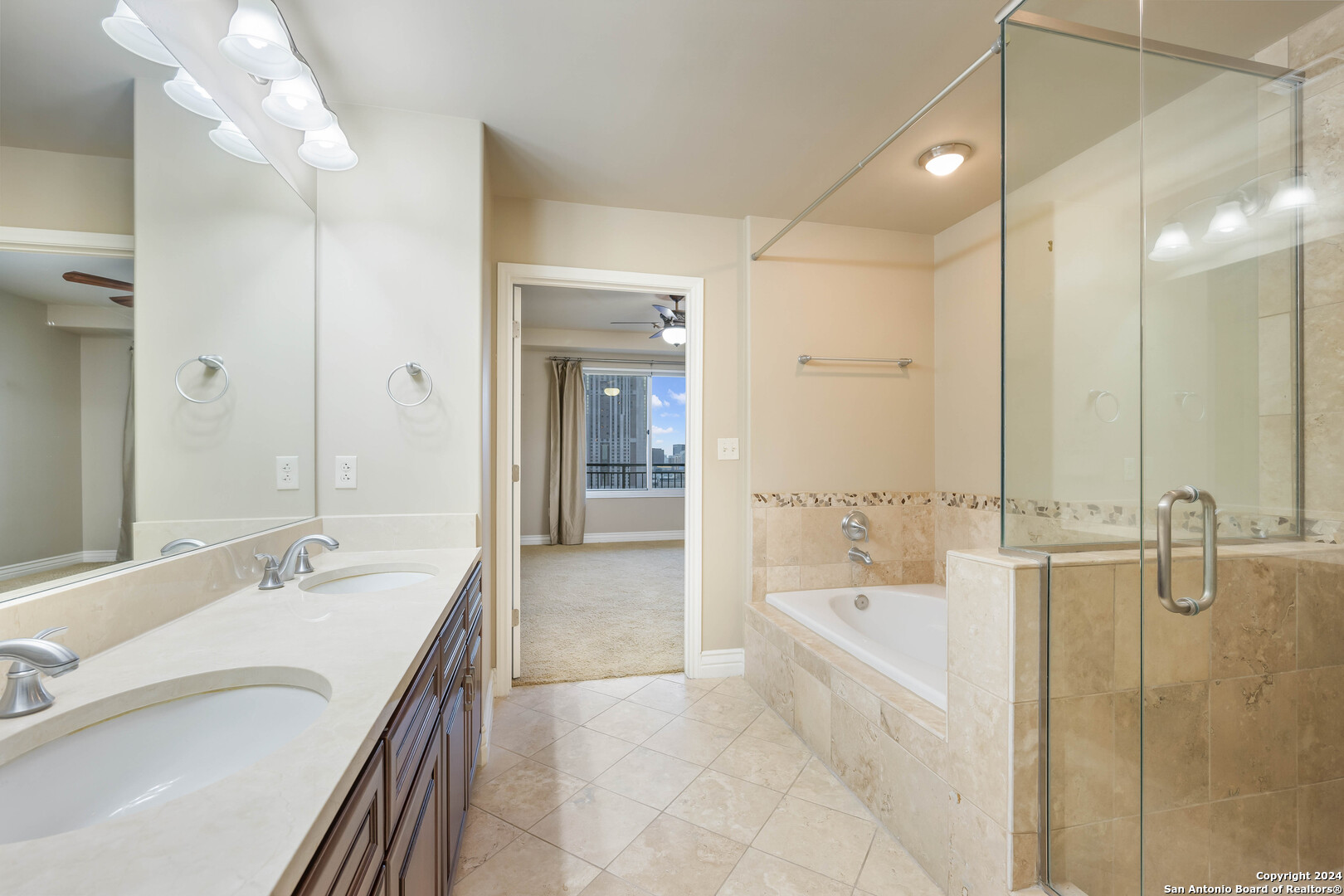 215 CENTER ST 1308
