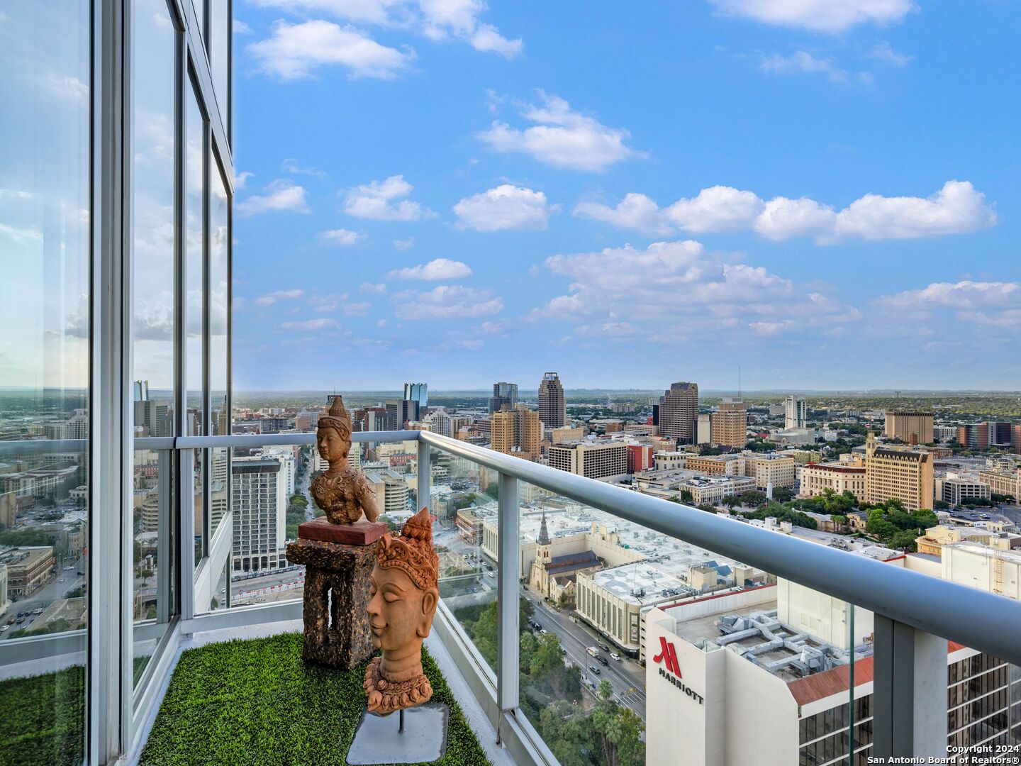 610 E MARKET ST 3002