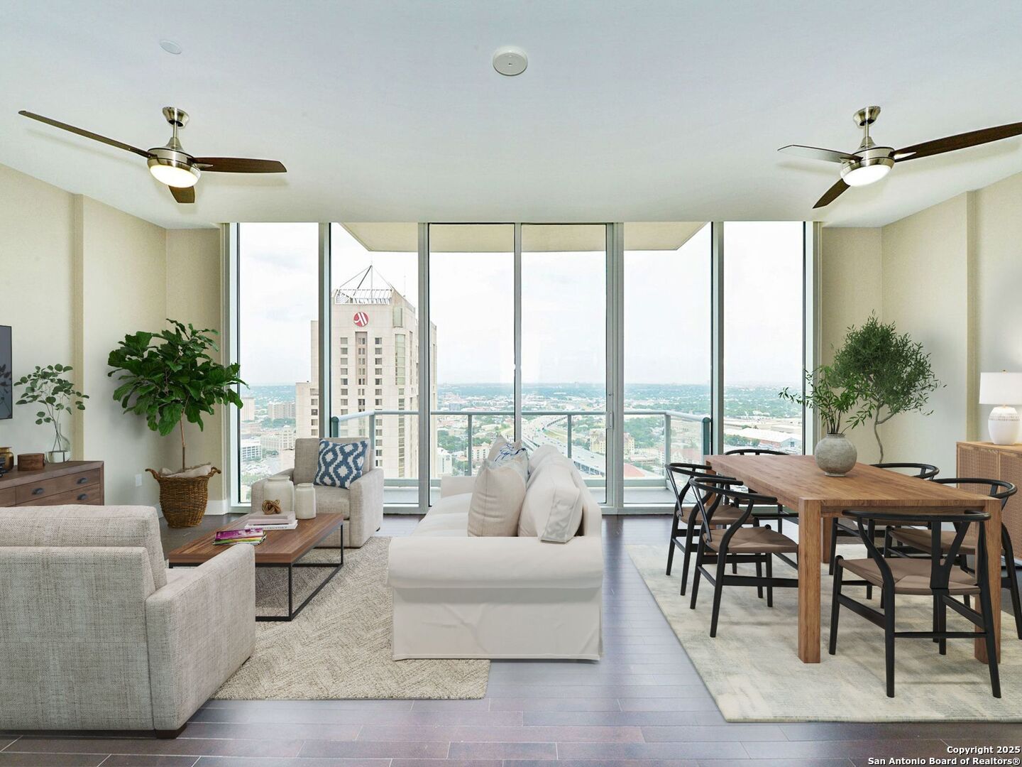 610 E Market 2912