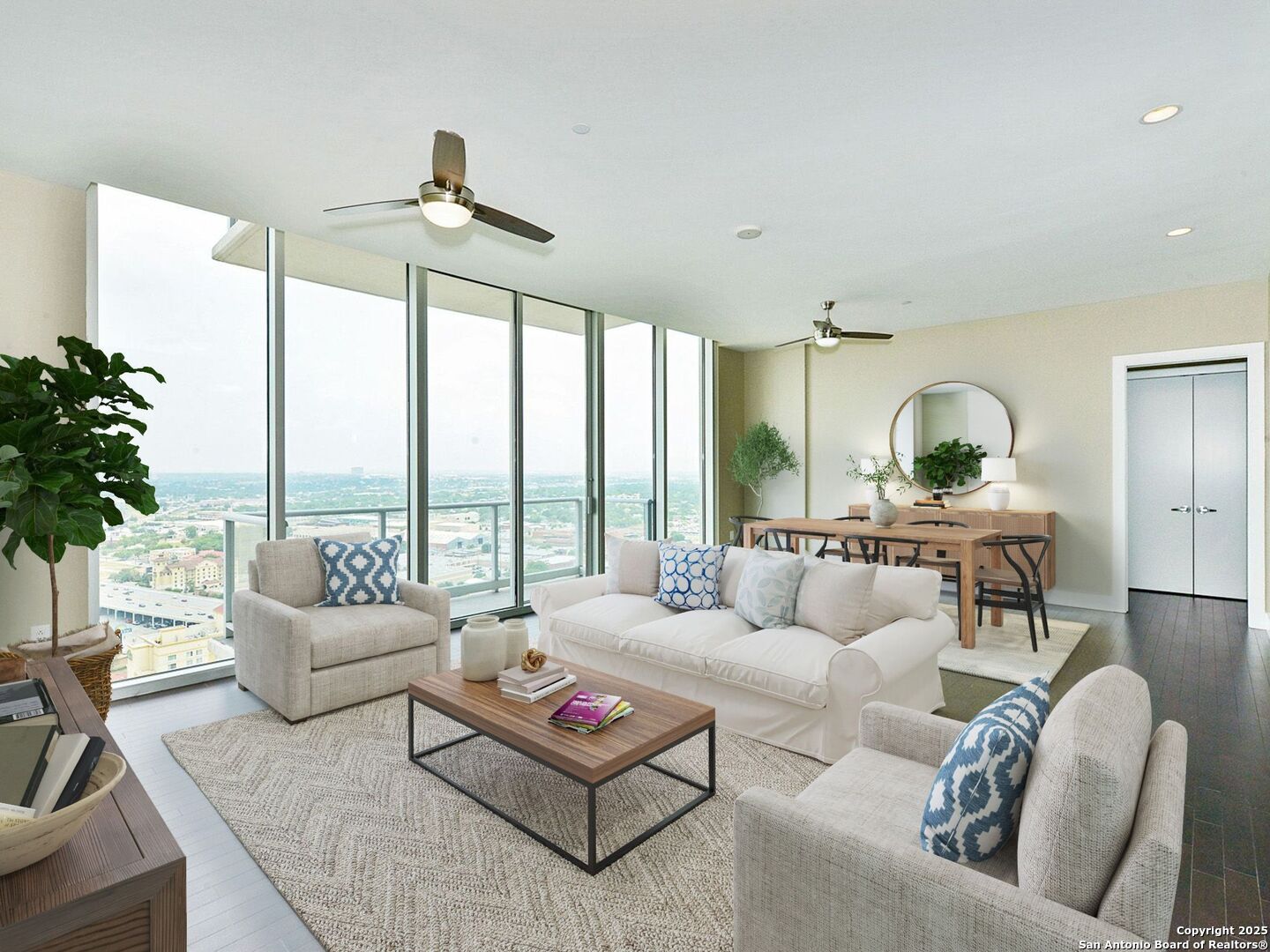 610 E Market 2912