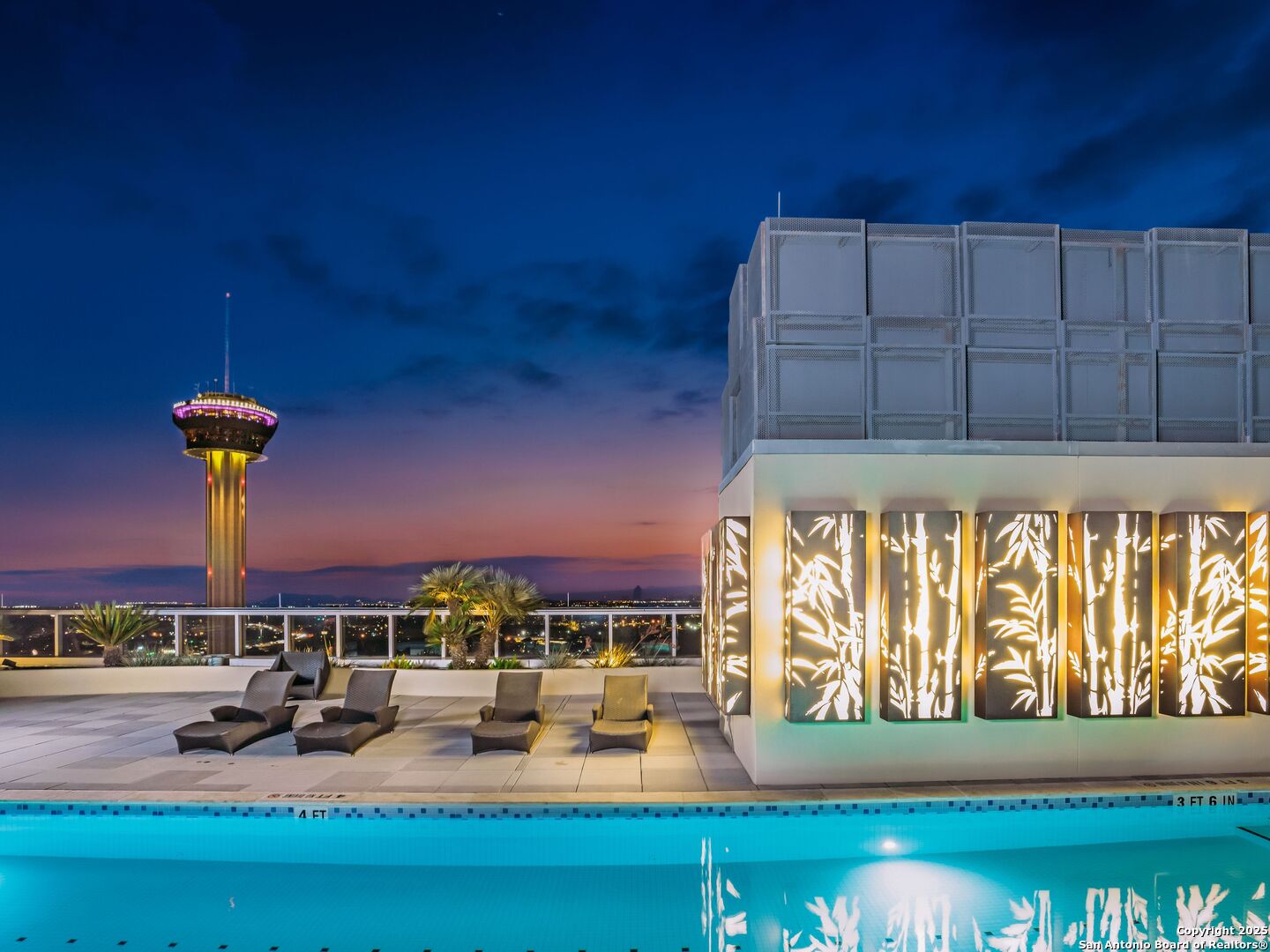 610 E Market UNIT