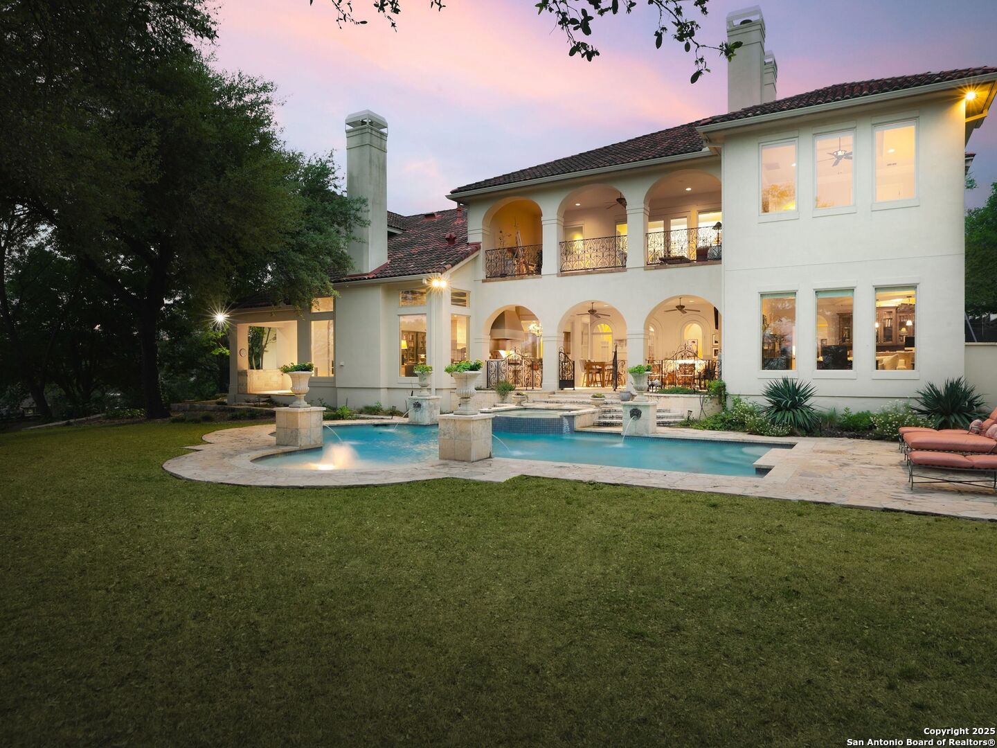 810 GARRATY HILL