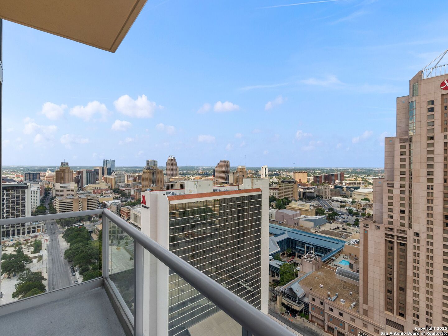610 E MARKET ST 2508