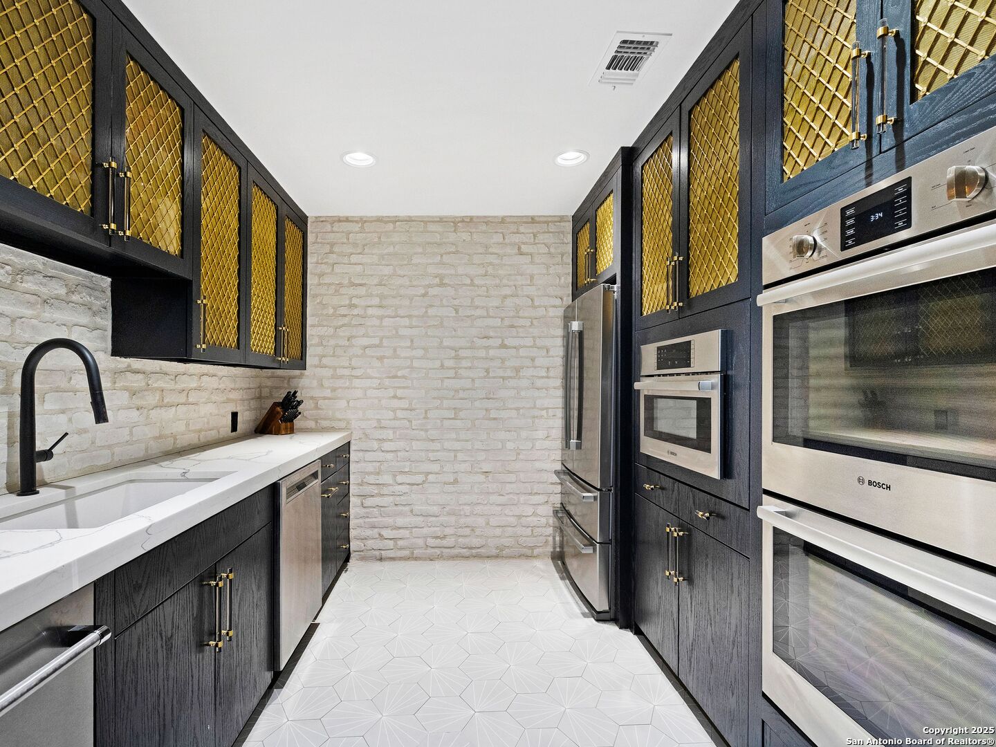 301 Primrose Place
