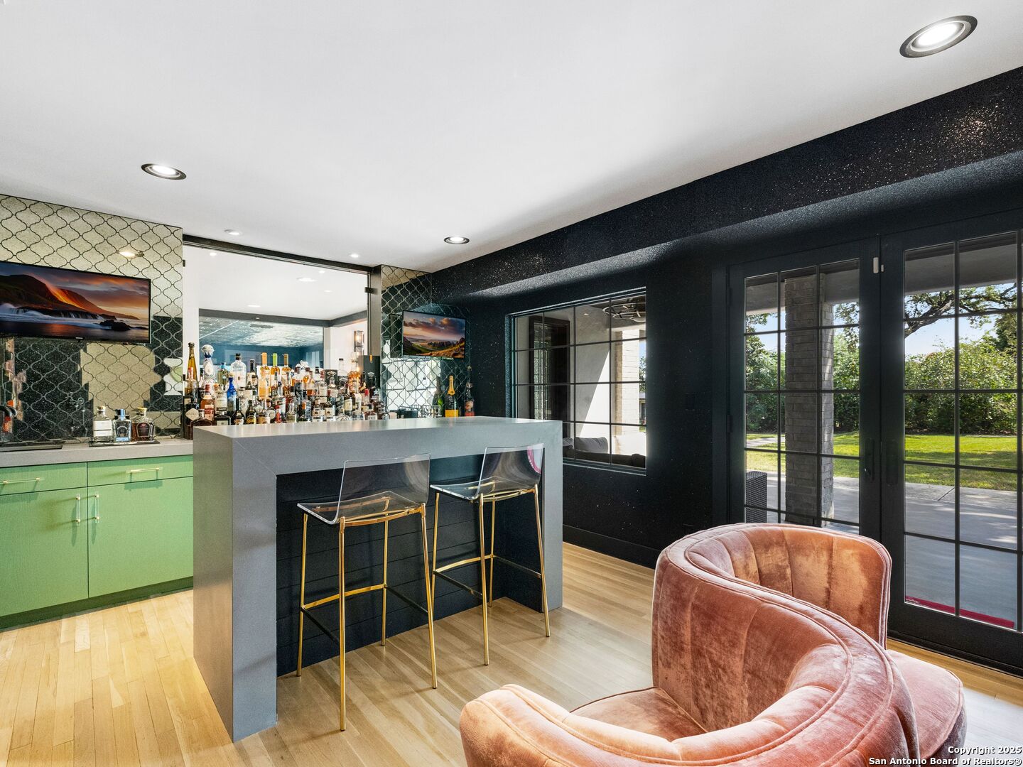 301 Primrose Place