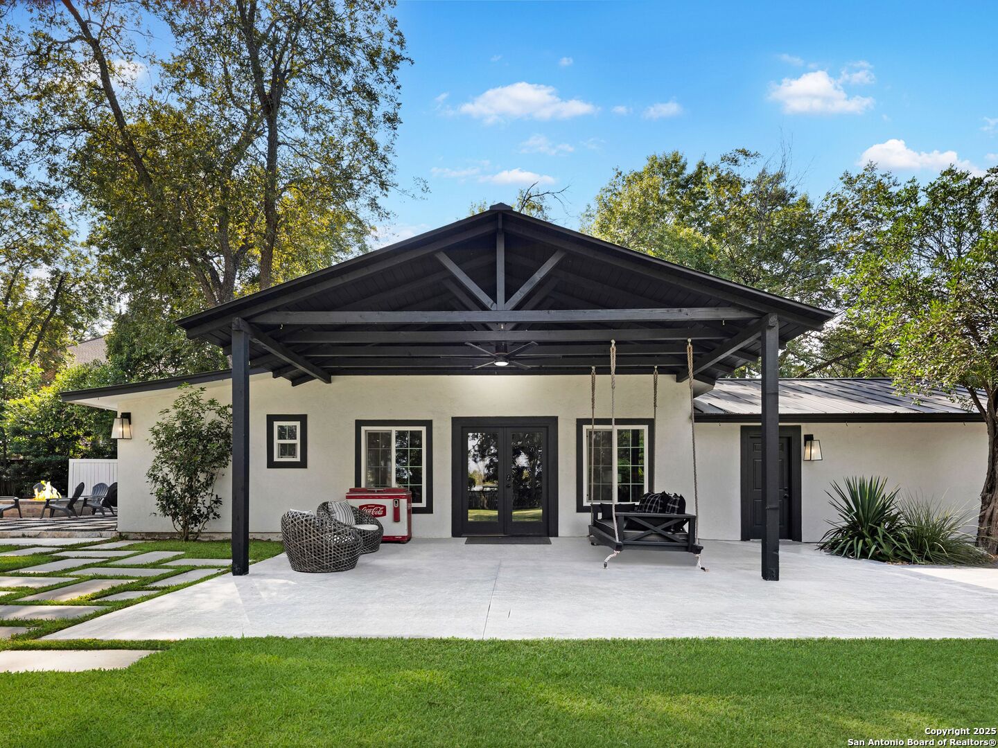 301 Primrose Place