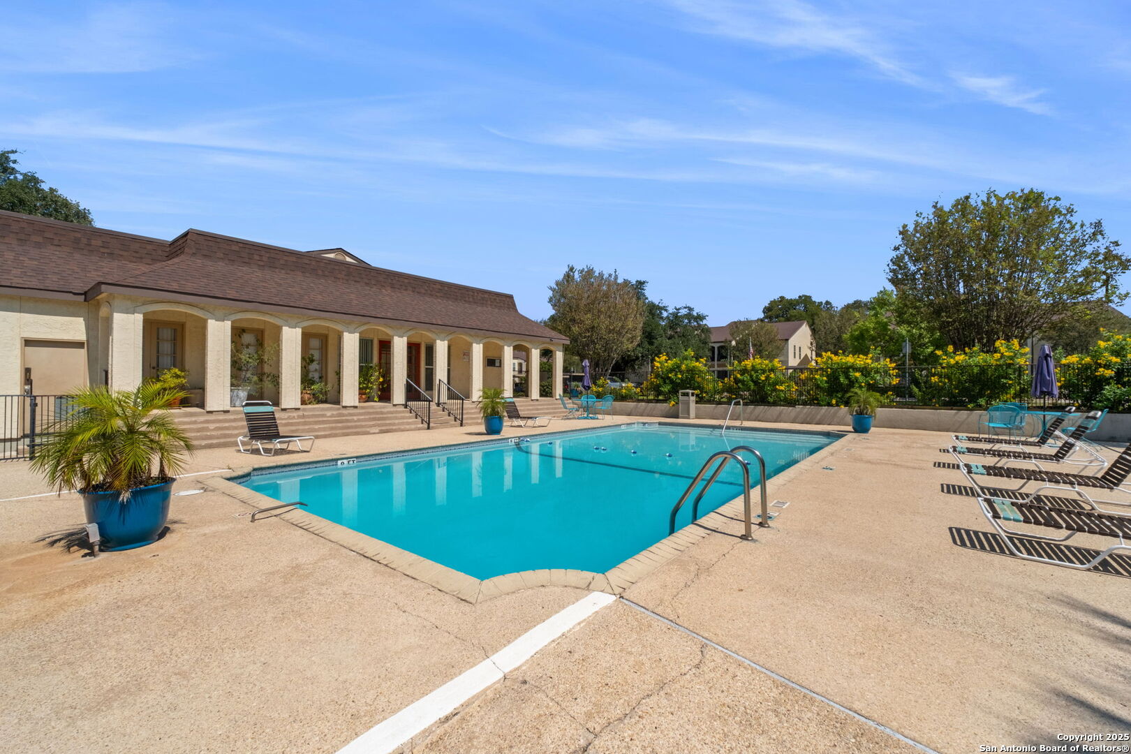 8702 Village Drive 1304