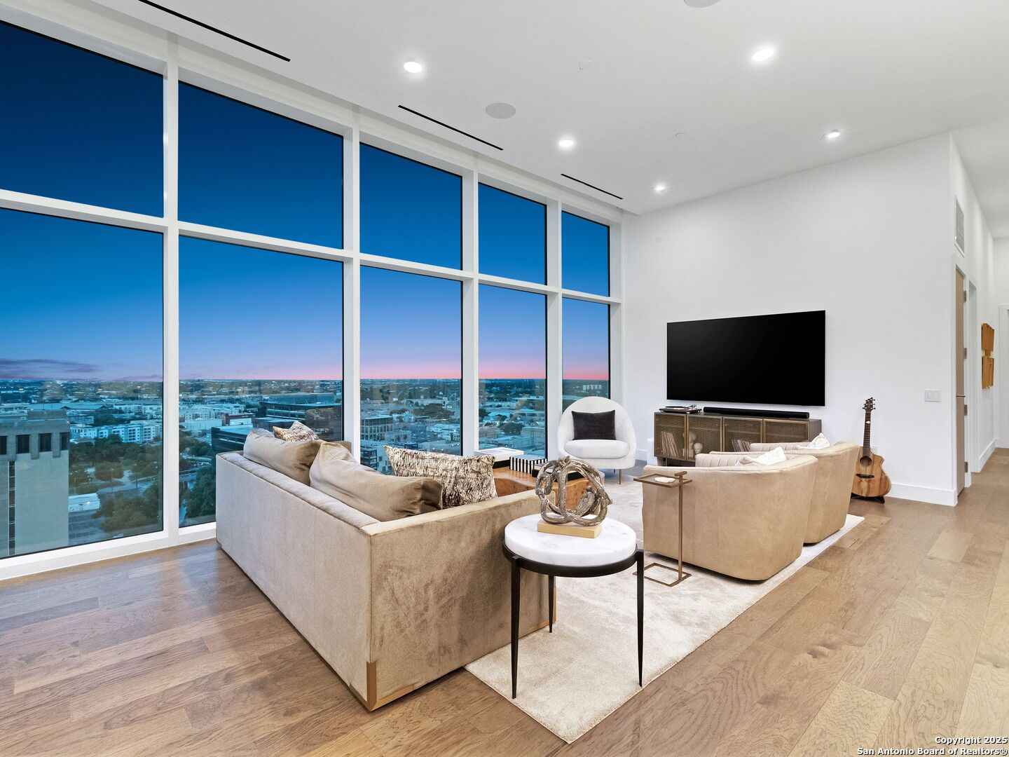 123 LEXINGTON AVENUE 1806