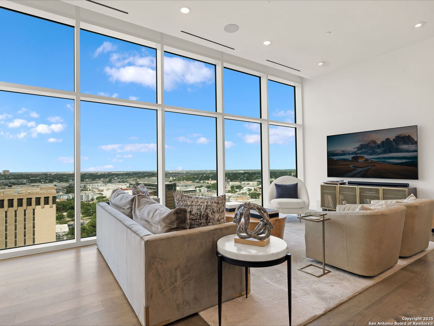 123 LEXINGTON AVENUE 1806