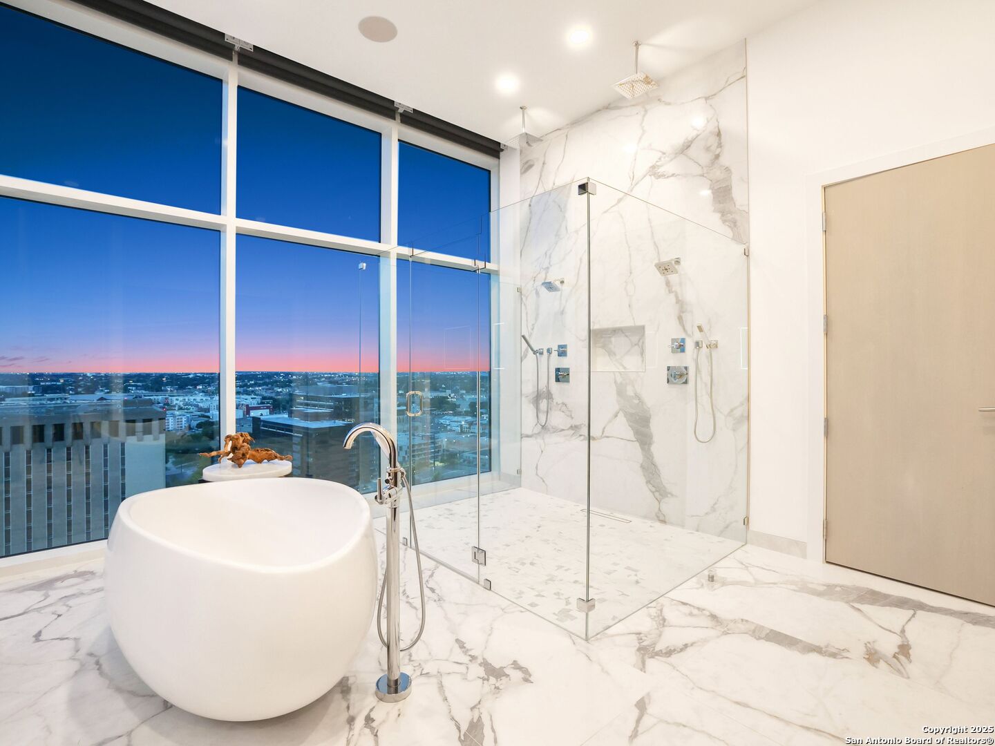 123 LEXINGTON AVENUE 1806