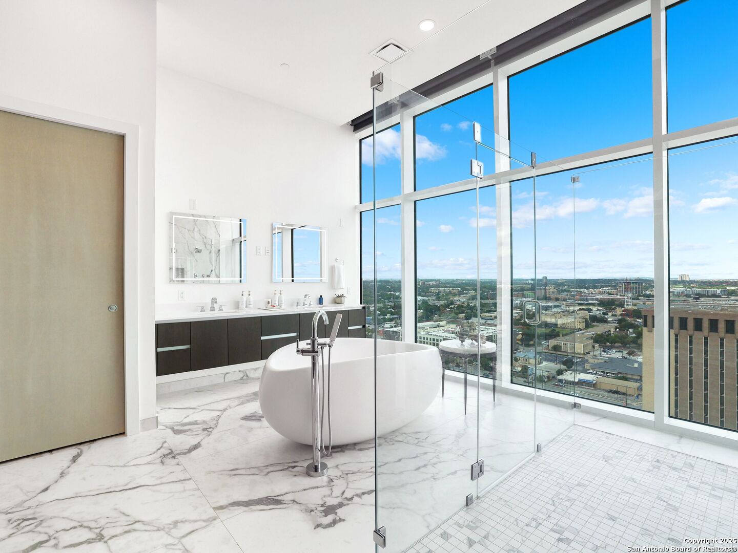 123 LEXINGTON AVENUE 1806