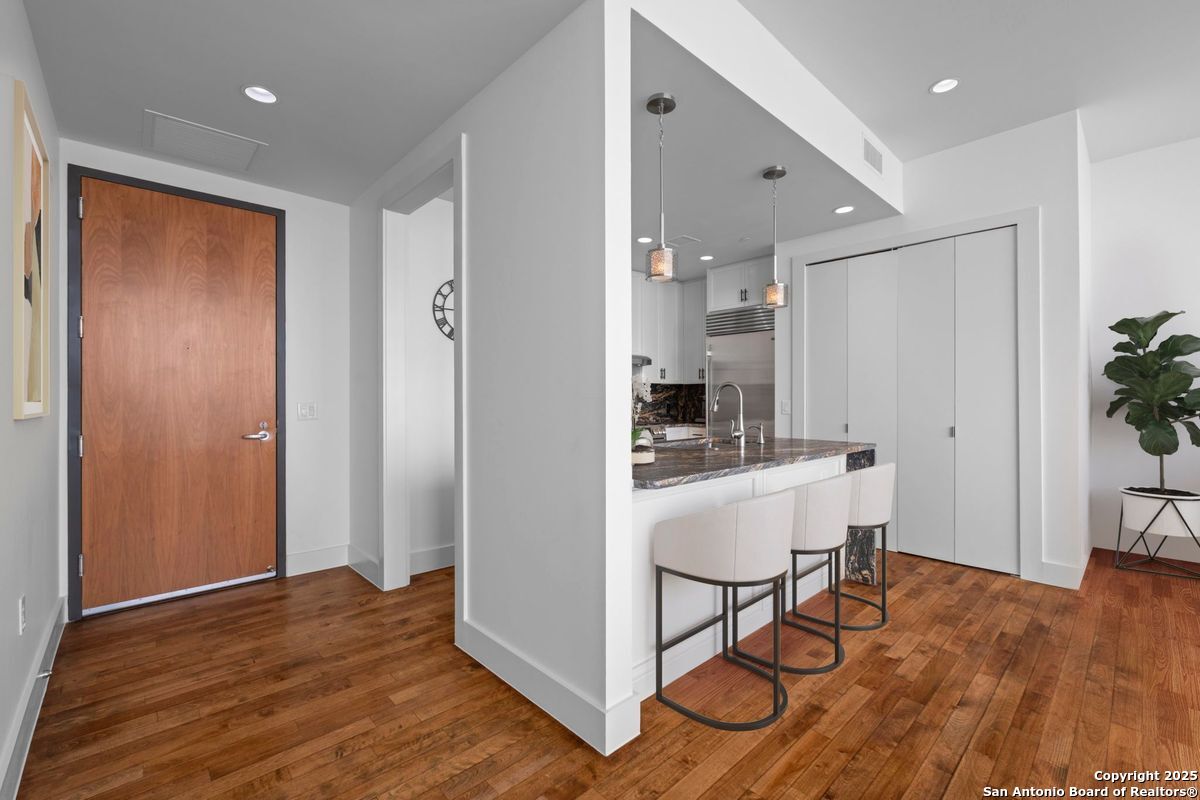 610 E Market UNIT 3110