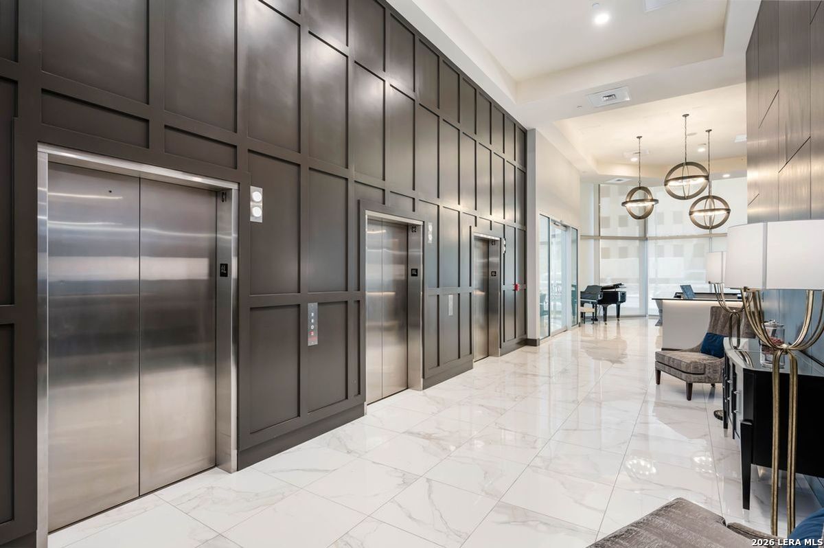 610 E Market UNIT 3110