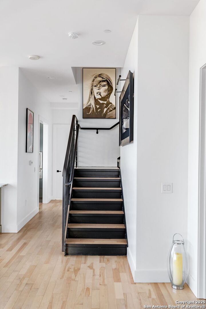 610 E Market UNIT 3304