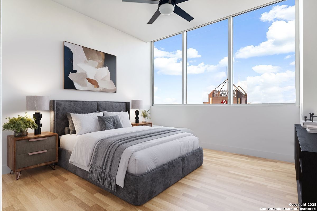 610 E Market UNIT 3304