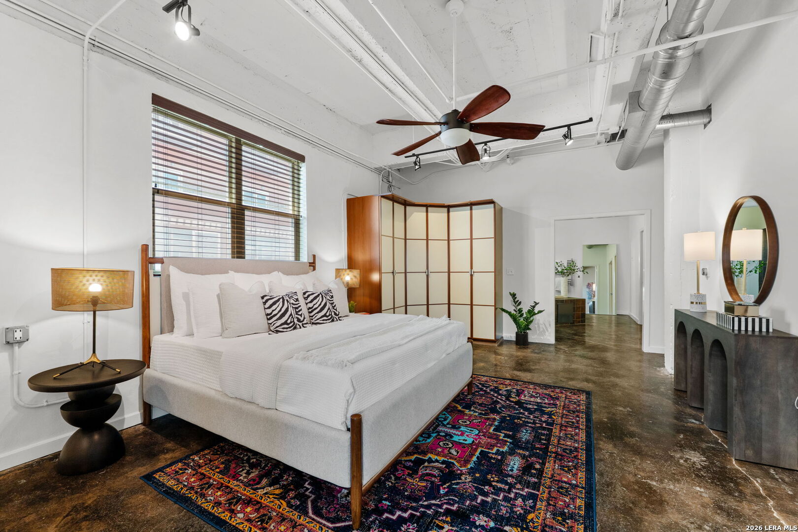 1339 S FLORES ST 202