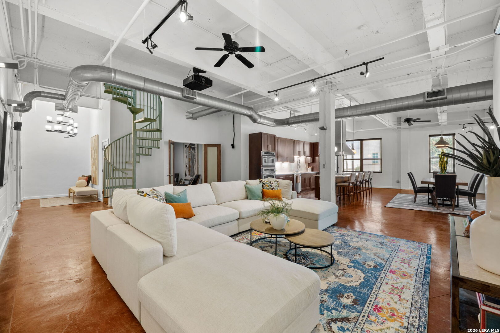 1339 S FLORES ST 202