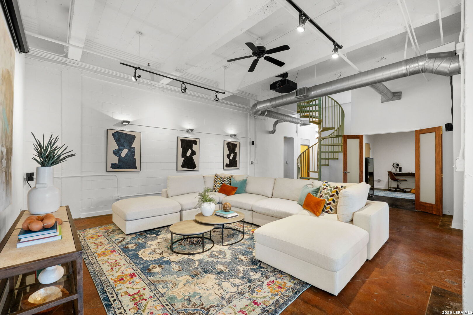 1339 S FLORES ST 202