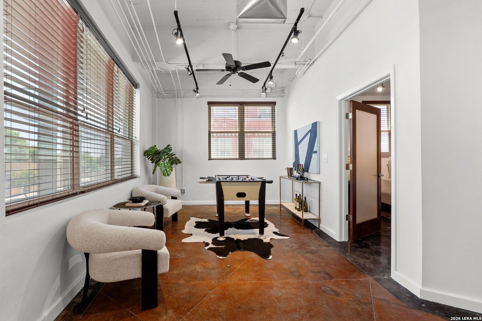 1339 S FLORES ST 202