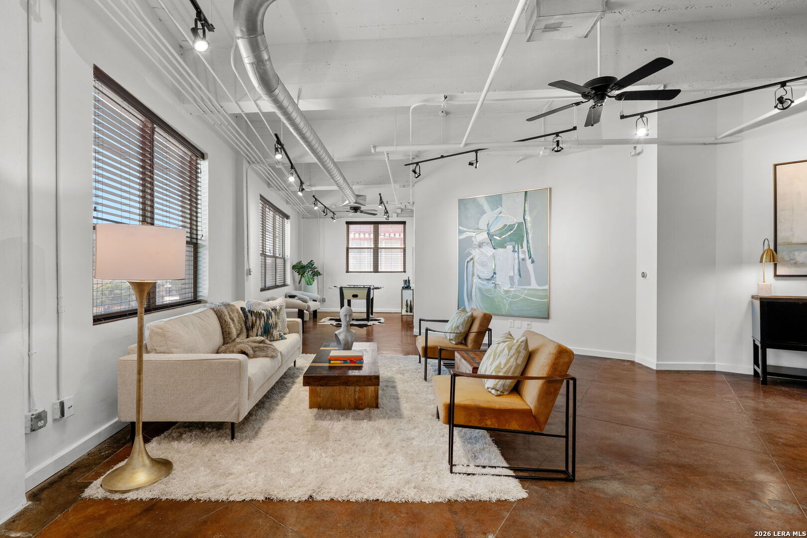 1339 S FLORES ST 202