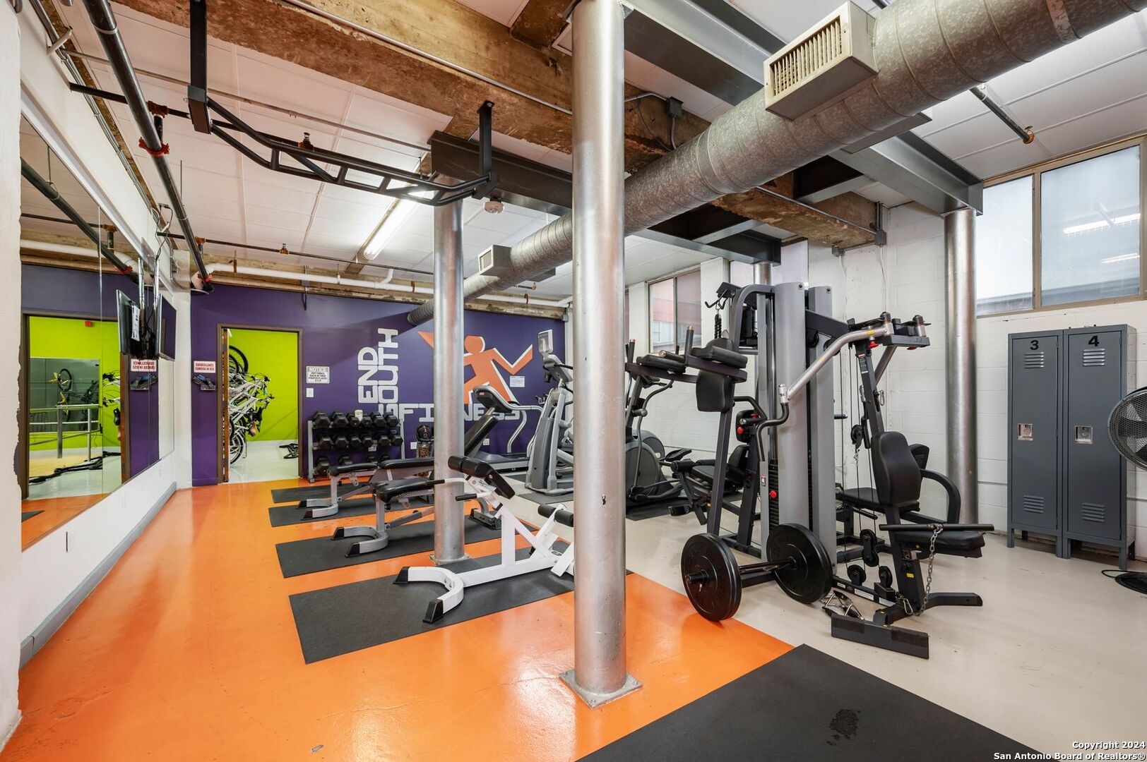 1339 S FLORES ST 202